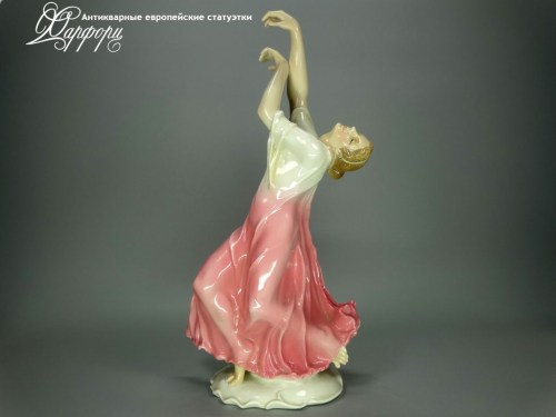 Купить фарфоровую статуэтку KARL ENS Isadora Duncan